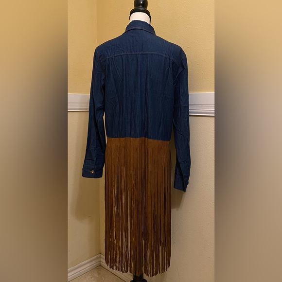 COPY - 36 POINT 5 Ladies Denim Shirt/ Jacket with Brown Fringe; NEW. - Picture 5 of 9
